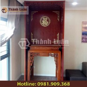 Bàn thờ gỗ mít đứng phù hợp với mọi không gian