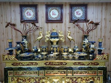 Màu sắc bát hương phù hợp