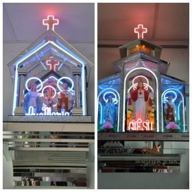 Bàn thờ treo tường bằng kính