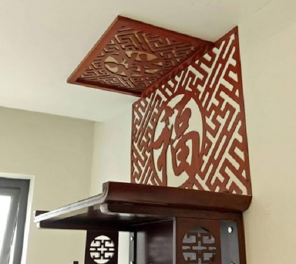 Những đặc điểm cấu tạo cơ bản về tấm chắn ám khói bàn thờ bạn nên biết Những đặc điểm cấu tạo cơ bản về tấm chắn ám khói bàn thờ bạn nên biết