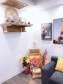 Cách đặt bàn thờ thần tài theo tuổi