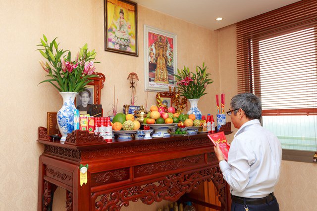Cách xử lý bàn thờ cũ Cách xử lý bàn thờ cũ